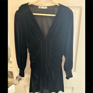 Zara - Black Velvet Long sleeve Dress